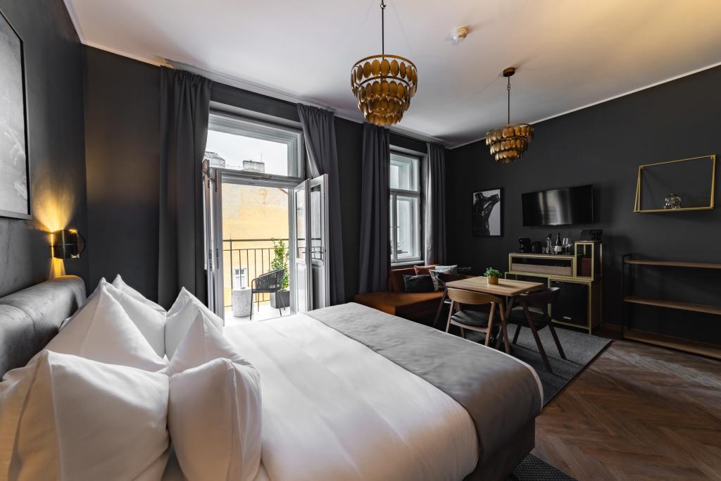 Apartmá Classic s balkonem – ložnice